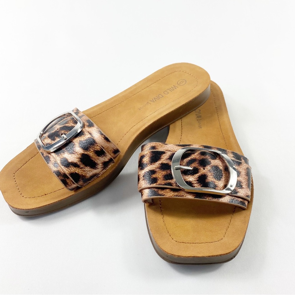 Wild Diva Sandals Size 6